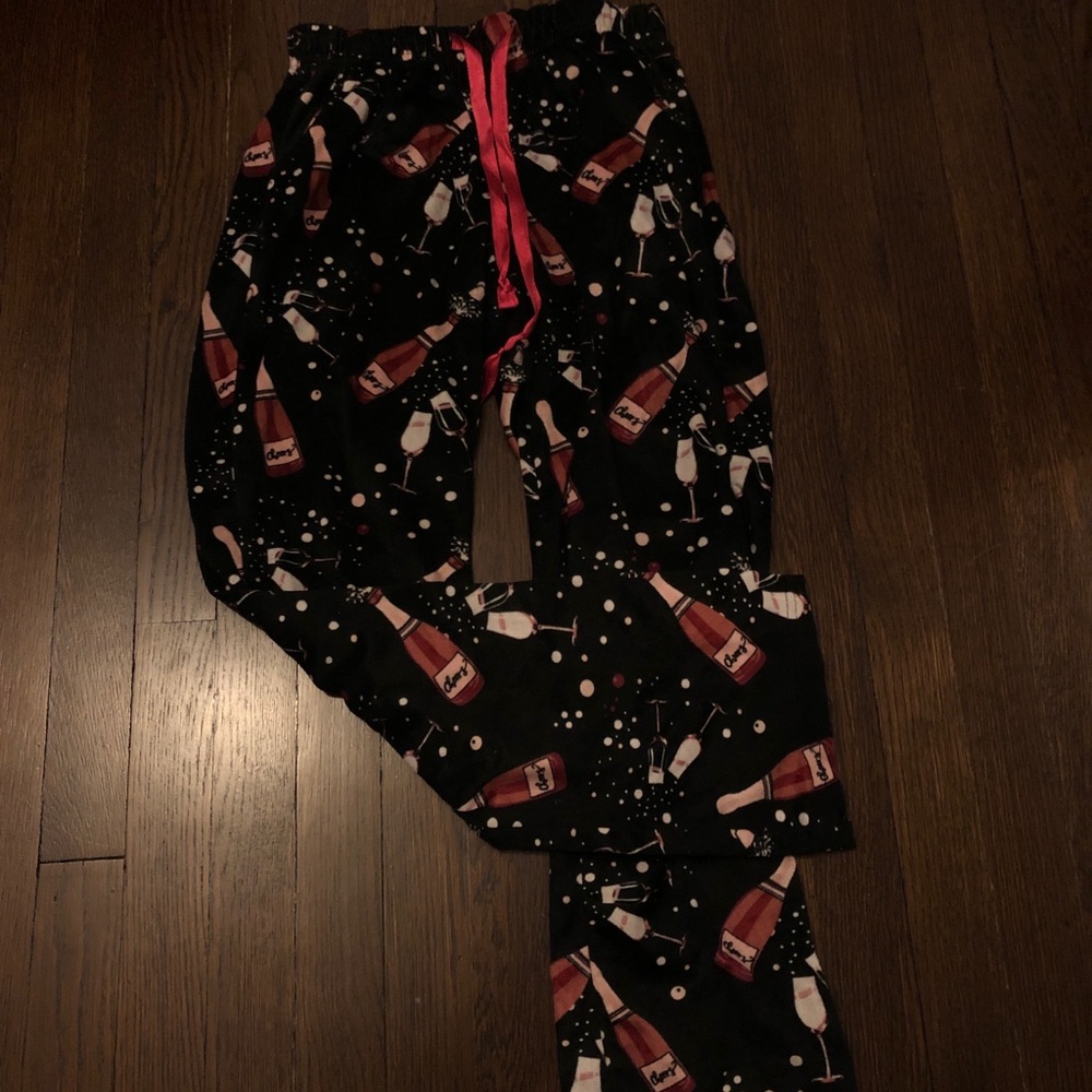 LIGHTLY WORN woman’s cheers new years pajama pants